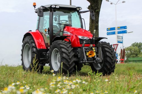 Afbeelding van Massey Ferguson 5713 SL Dyna-4