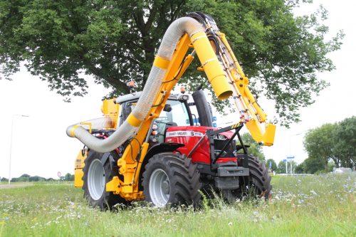 Afbeelding van Massey Ferguson 7718S met Herder Grenadier MBKA 513 LSH