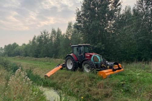 Afbeelding van Votex Maximus 200 en Roadmaster 2607