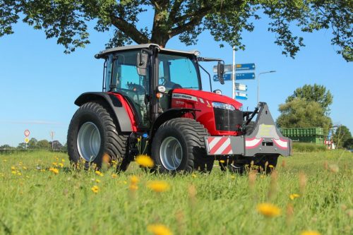 Afbeelding van Massey Ferguson 5710 Cab Essential